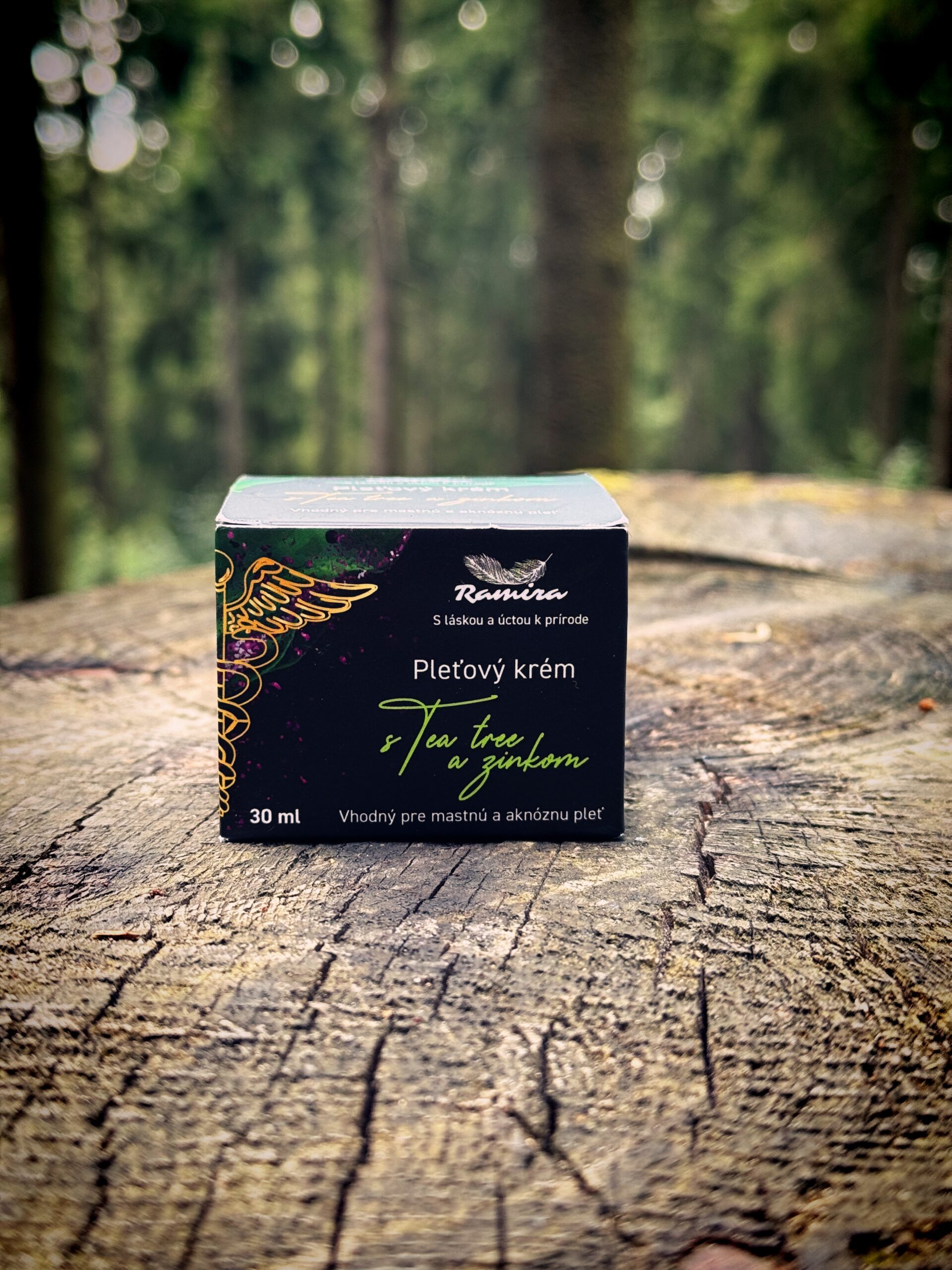 PRÍRODNÝ PLEŤOVÝ KRÉM TEA TREE S CBD – NA MASTNÚ A PROBLEMATICKÚ PLEŤ